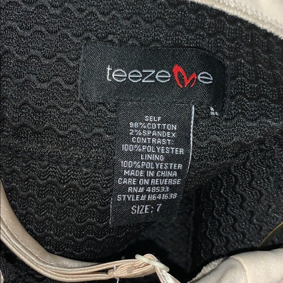 Dress - Picture 6 of 6